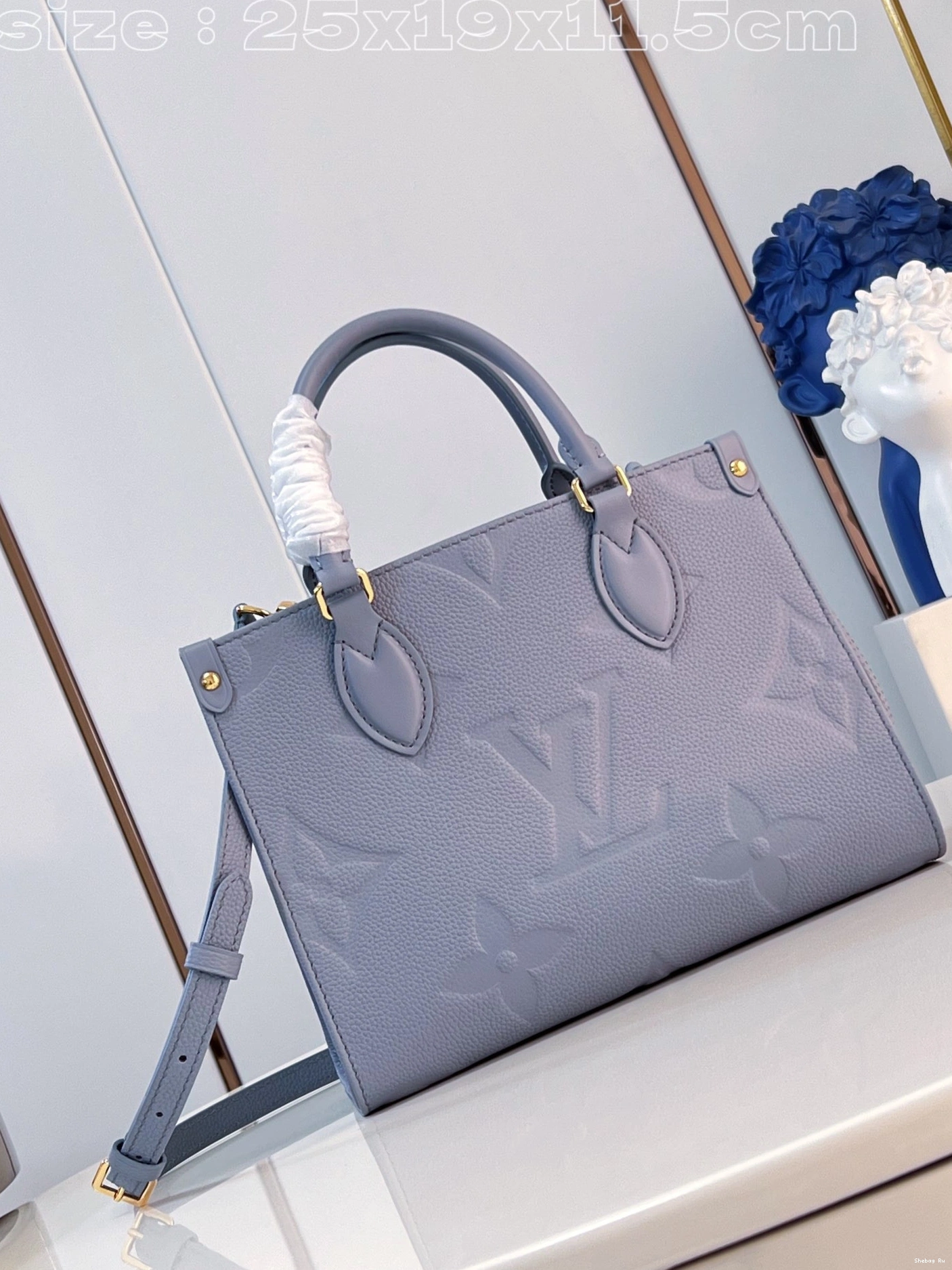 PM-25*19*11.5cm ONTHEGO LOUIS VUITTON 0817